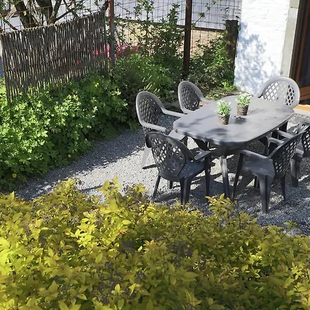 Beautiful Cottage In Malempre With Fenced Garden Ferienhaus